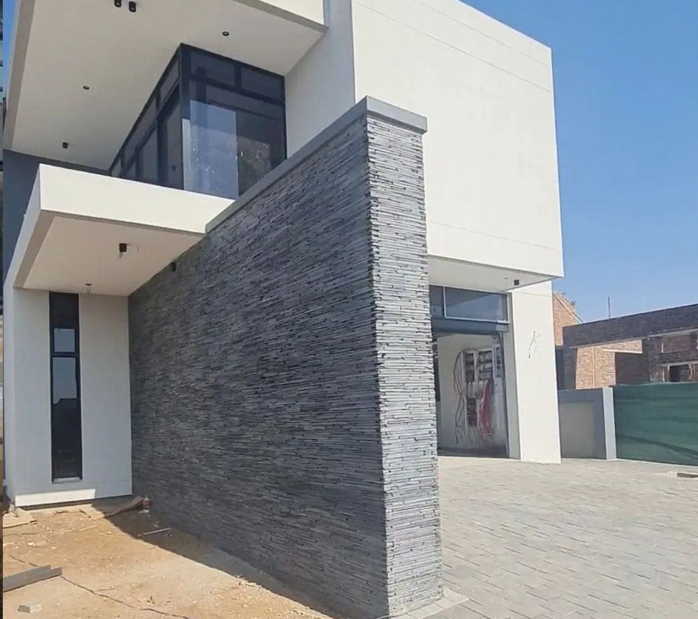 African-Blue-Cut-Side